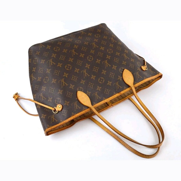 Authentic Louis Vuitton MM Never Full - Picture 2 of 8